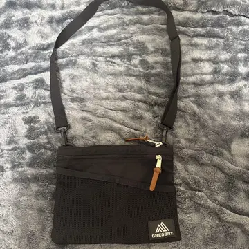 GREGORY 블랙 사코슈