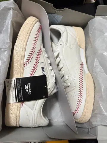 Reebok Keboz 스니커즈 화이트 사이즈 28.5cm