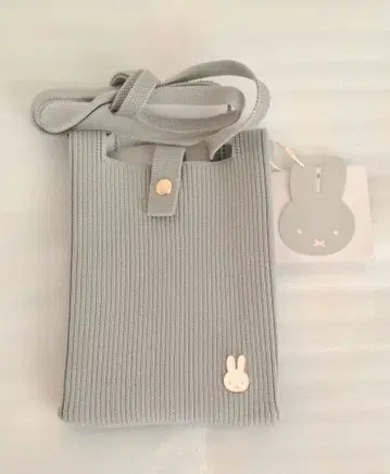 딕 브루나 미피 숄더 그레이 미피 페이스 시리즈