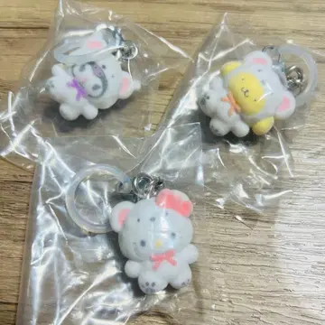 메지루시 액세서리 후와후와 스노우 산리오 키티 쿠로미 폼폼푸딩