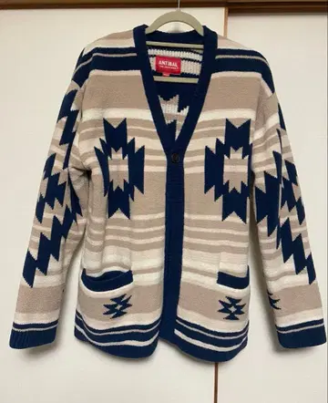 ANTIBAL 네이티브 무늬 가디건