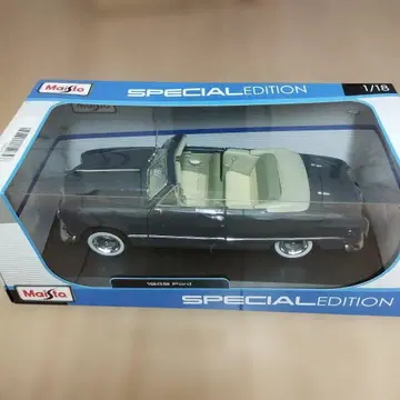 1949 Ford SPECIAL EDITION 1/18 maisto