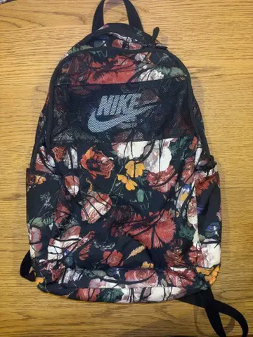 나이키 백팩 플로럴 꽃무늬