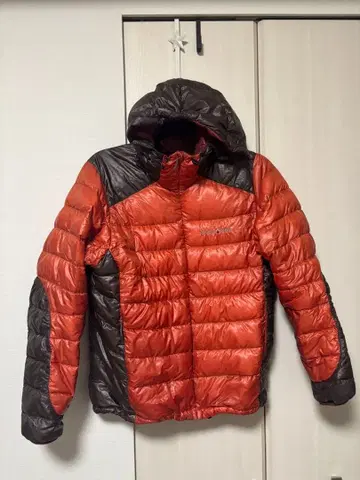 레어 컬러! montbell 마운틴 파카 퍼프 다운 M