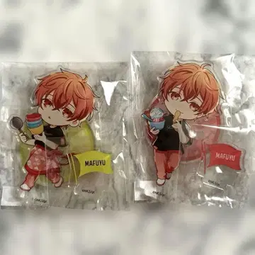 기븐제 나츠 라이브 카페 한겨울 아크릴 스탠드 2개