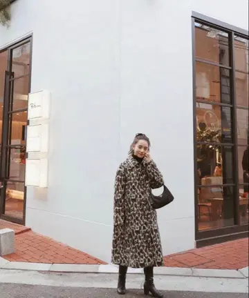 MOUSSY 마우지 레오파드 롱 코트