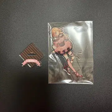 mona 아크릴 스탠드