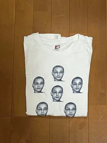ARAKI face prints tee shirts