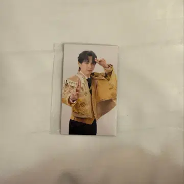 M!LK 요시다 진토 트레이딩 카드