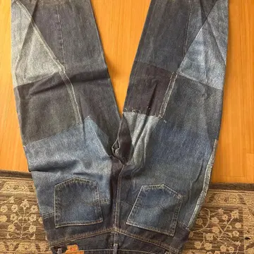 패치워크 디자인 데님 팬츠