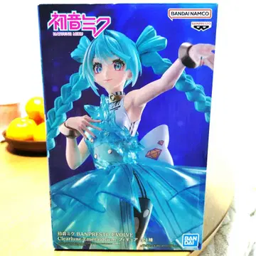 하츠네 미쿠 ClearLuxe - Emerald Gem 피규어