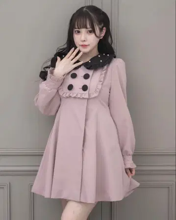 pium 요크 프릴 도리 원피스 코트 핑크 x 블랙