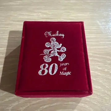 Disney 미키 마우스 80주년 목걸이 2개 세트
