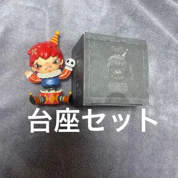 Monsters' Carnival 받침대 [1개] + 덤