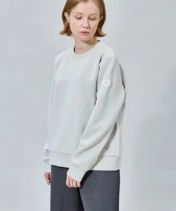 다니엘 웰링턴 화이트 맨투맨