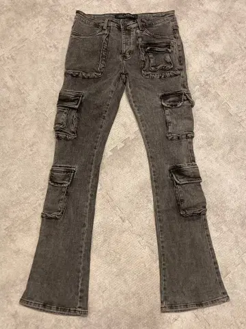 VALABASAS 그레이 부츠컷 데님