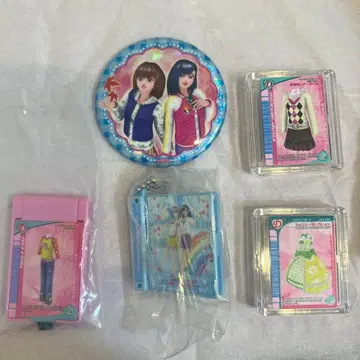 러브 앤 베리 러브베리 멀티 컬러 파우더 가챠가챠 캔뱃지