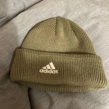 adidas 니트 모자 올리브색 OSFX