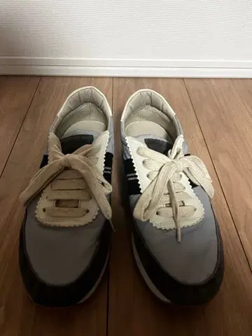 브루넬로쿠치넬리 스니커즈 그레이/블랙