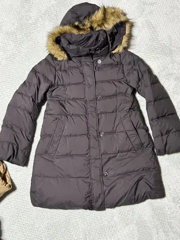 유니클로 다운 코트 (L)