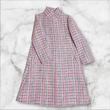 핑크 계열 트위드 롱 코트