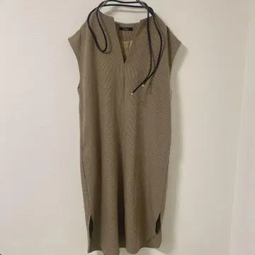 어반리서치 로쏘 키넥 벨트 원피스