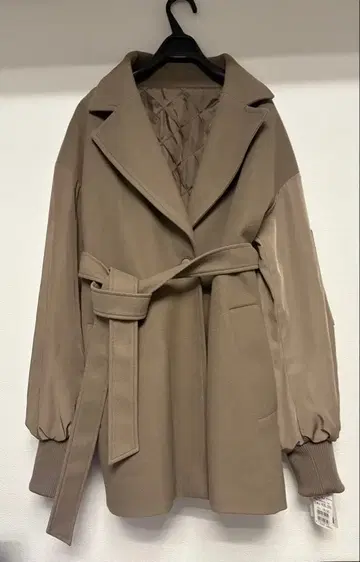 야마다야 메틀리제 이소재 믹스 코트 모카 미사용 새상품