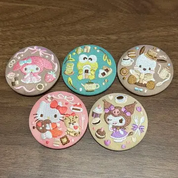 산리오 자수 캔 배지 세트 5개 세트