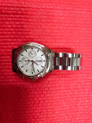 세이코 크로노그래프 손목시계