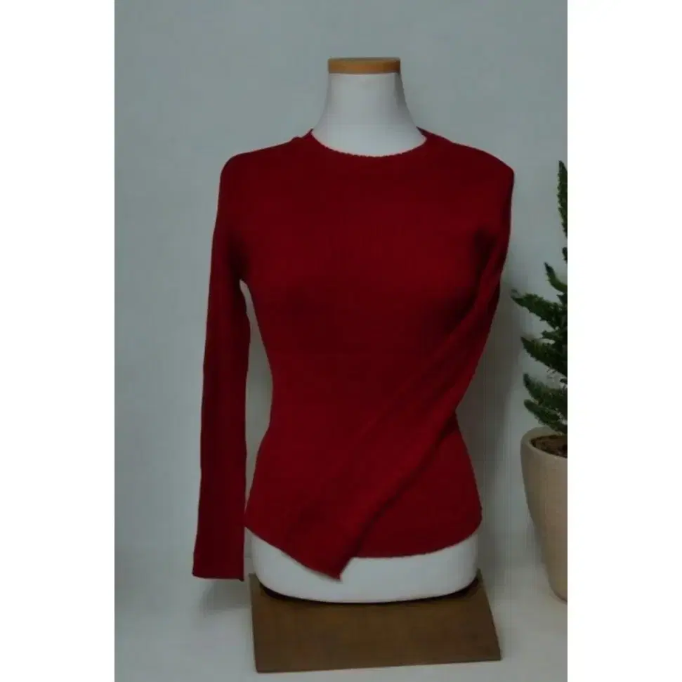 [New Product] Round Neck Ribbed Knit, Red Ribbed Long Sleeve T-shirt