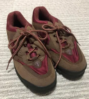 DUNLOP 스니커즈 22.5EEE