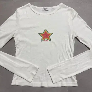 LAGUA GEM 별 모양 프린트 긴팔 T셔츠 화이트