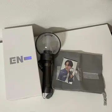 ENHYPEN 응원봉 ver2 상자 찌그러짐 있음