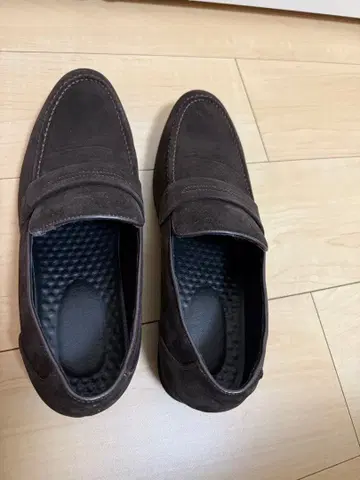 다크 브라운 스웨이드 로퍼