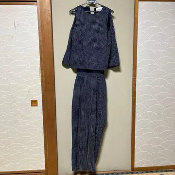 택 포함 새상품 달리아 에스트네이션 올인원 도트 무늬 면