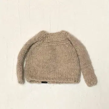 브라이스 아웃핏 니트 스웨터