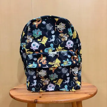 포켓몬 백팩 컨디션 좋습니다!