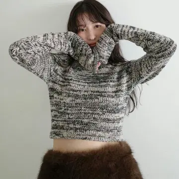 CLANE 25AW 코튼 쇼트 니트 탑