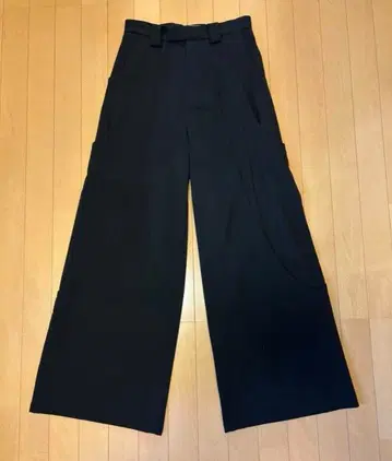 GOAT ESSENCE TUCK WIDE PANTS size2
