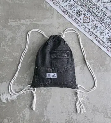 지저인 데님 냅색