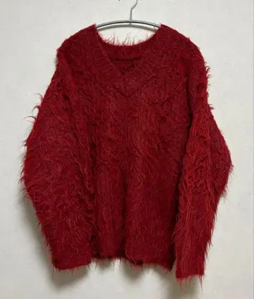 mystic 복슬복슬 샤기 니트 레드