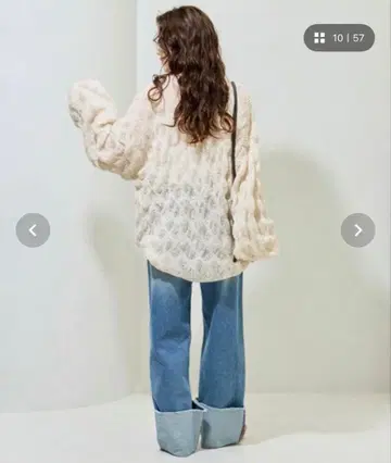 selectmoca 아이보리 모헤어라이크 드롭 니트 오버 니트