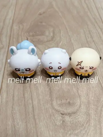 치이카와 코스 피규어 3점