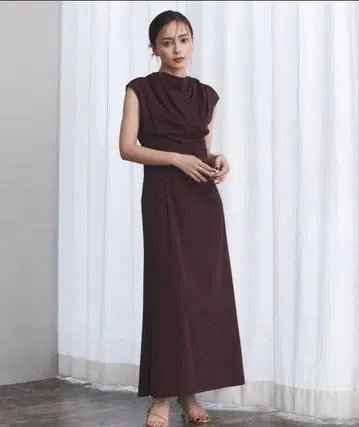 anuans 프론트 드레이프 저지 원피스 새상품 레드 와인 컬러