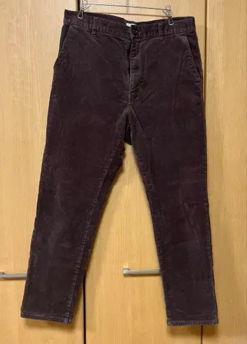 BEAUTY & YOUTH 코듀로이 테이퍼드 브라운