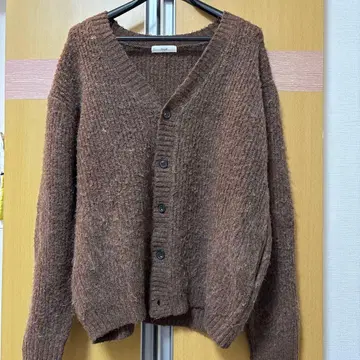 Discoat 브라운 V넥 가디건