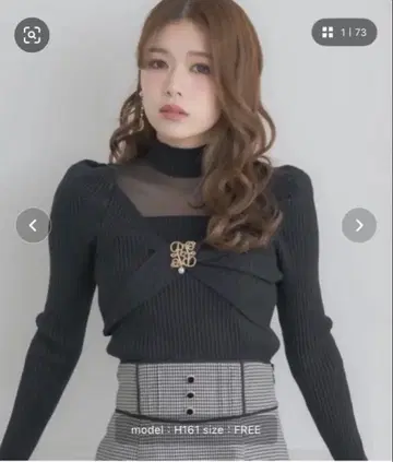 couture BY ROJITA 시어 데콜테 트위스트 리본 니트 블랙