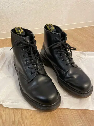 닥터마틴 6홀 컨디션 최상 26.5