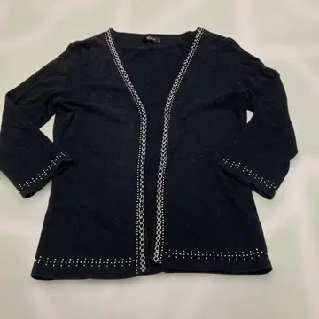 BOSCH 블랙 비즈 장식 7부 소매 가디건