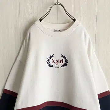 엑스걸 원 포인트 자수 로고 멀티 컬러 맨투맨 트레이닝복